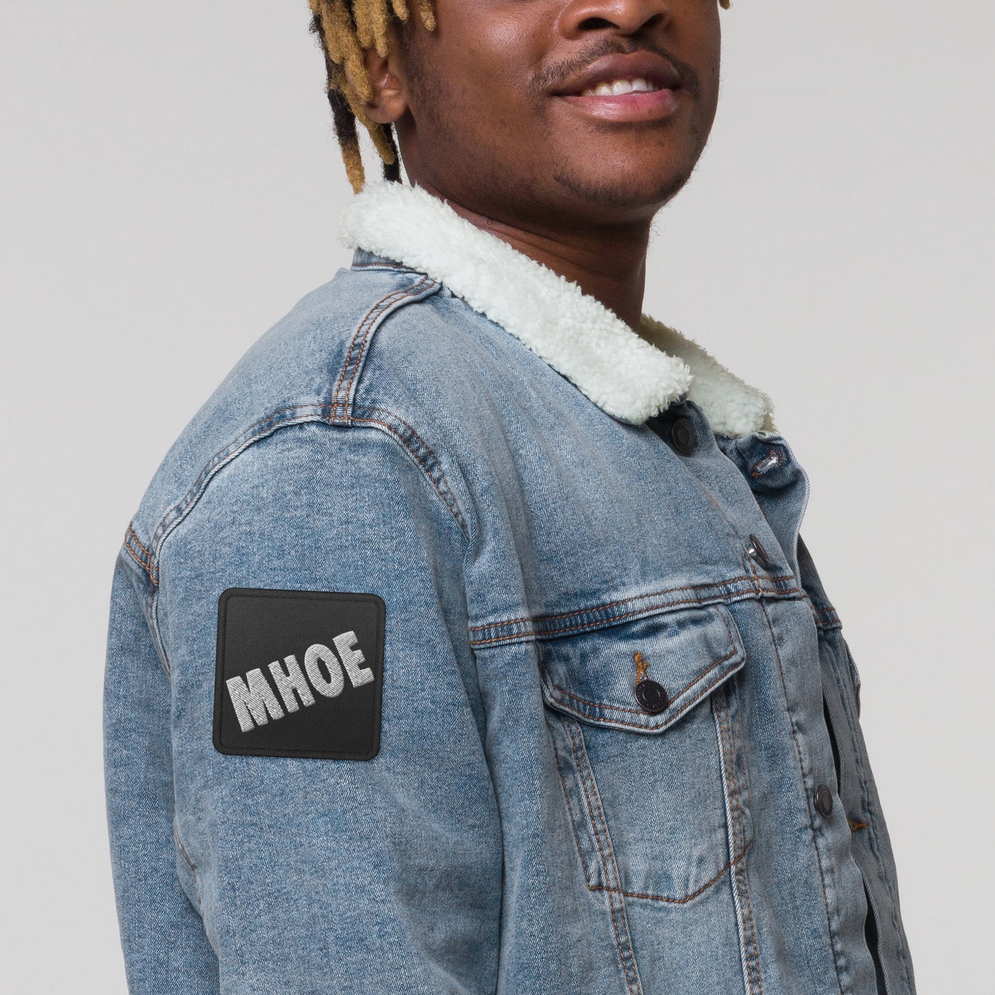 White MHOE Embroidered patch 3